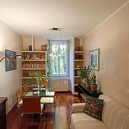 Casa Juli: 70mq-centro-trieste דירה *