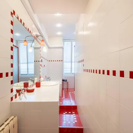 Casa Juli: 70mq-centro-trieste アパート