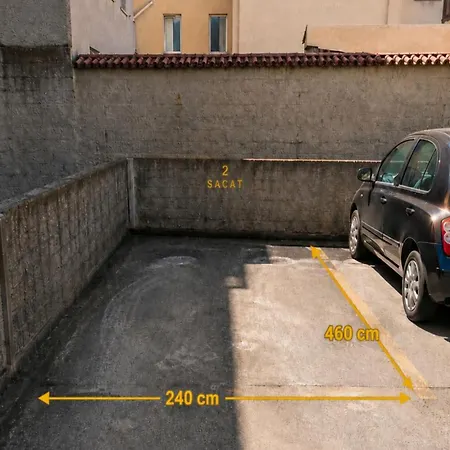 Apartment Casa Juli - Free Private Parking - City Center - Park View Trieste