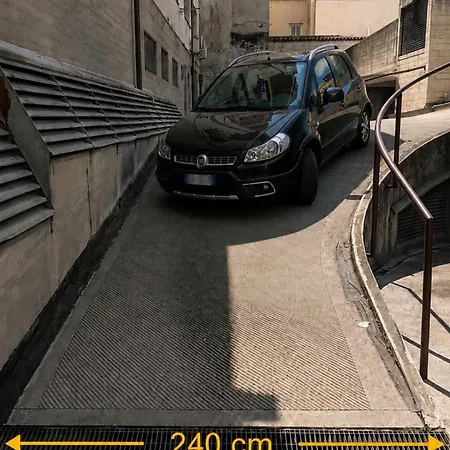 Apartment Casa Juli - Free Private Parking - City Center - Park View *