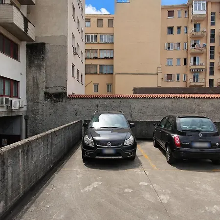 Casa Juli - Free Private Parking - Center - Park View * 的里雅斯特
